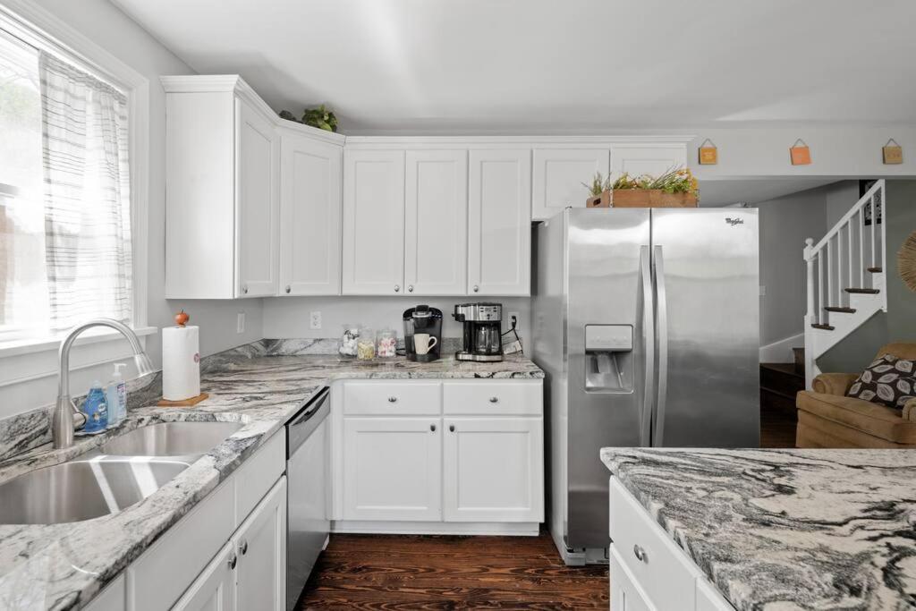 Private House + Yard Central Location To All Rva Richmond Exterior foto