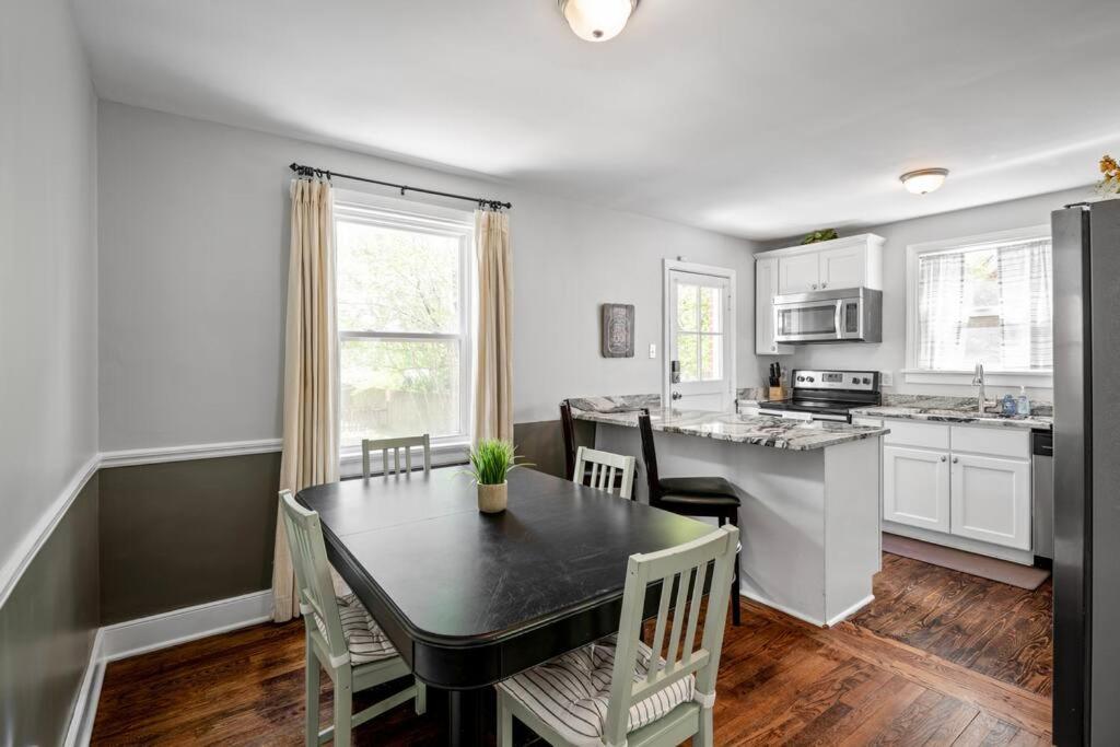 Private House + Yard Central Location To All Rva Richmond Exterior foto